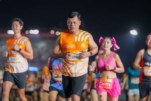 BIB: 24807, 23945, 26776, 230
                            <button type="button" onclick="openModal(22986471)" class="btn btn-primary btn-sm float-right btn-popup" data-toggle="modal" data-target=".modal-high-quality">
                        <i class="fas fa-shopping-cart"></i> Add to Cart
                    </button>
                                            <button type="button" onclick="isThisMe(22986471, true)" class="btn btn-success btn-sm float-right btn-popup btn-isme hidden" data-toggle="tooltip" data-placement="bottom" title="นี่คือรูปของคุณใช่ไหม คลิกที่นี่เพื่อเอาเข้าอัลบั้ม">
                        <i class="fas fa-plus"></i> Add to album
                    </button>
                    <button type="button" onclick="isThisMe(22986471, false)" class="btn btn-warning btn-sm float-right btn-popup btn-isnotme hidden">
                        <i class="fas fa-ban"></i> Remove from album
                    </button>